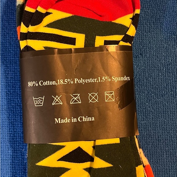 Faybox - Geometric Pattern Invisible Socks - Multicolor - Picture 4 of 4